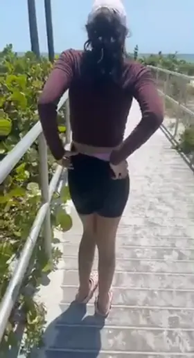 wish a stranger would come & fuck my brown ass in public [f]