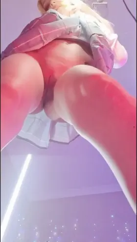 I'm ONLINE I'm ONLINE chaturbate.com/fluffyellie