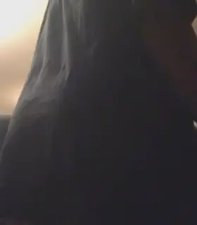 Hope you can appreciate what pops out from under the shirt 🍑🖤😘