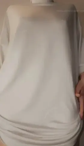 legal, tight n 4’10. Do I make your cock hard?