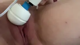 My swollen fat pussy had a baby squirt
