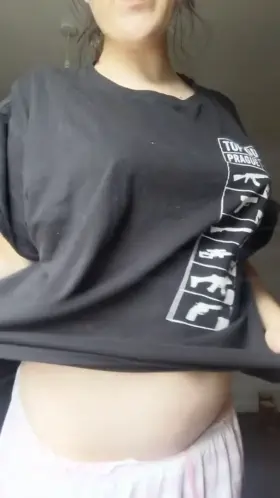 Show me how much you love my flirty titty drop...