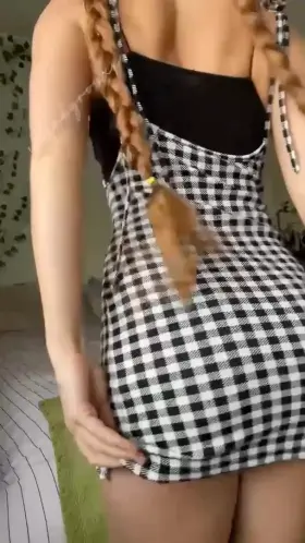 Wanna use me as your personal pony and hold on to my braids… giddy up 🤠😜