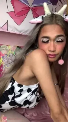 On all fours for you <3