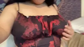 [f] i love showing off my titties