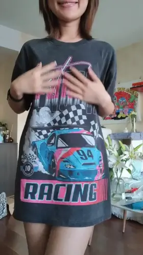 Who likes petite teens?:)