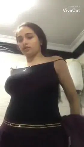 Cute Chubby Girl Finally Decides To Not Just Strip Fully Nude But Also Spread Her Pussy For Her BF😋