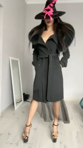 Witch of your dreams for this Halloween