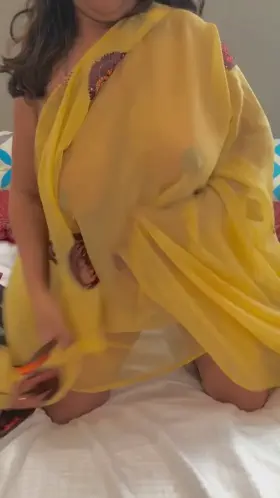 I am wet horny and ovulating ... Nature's call is to fuck ... Wanna join me in my bed ...