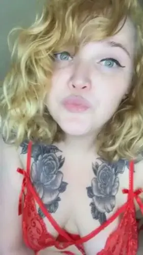 $3 SALE 💋CHUBBY MILF ❤️CUMSLUT❤️POLY💋COME WATCH ME FUCK MY FANS BEHIND MY BOYFRIENDS BACK❤️ORGASMS POSTED TO FEED 💋 Anal 💋Squirting❤️G/G and threesome coming this month🥰