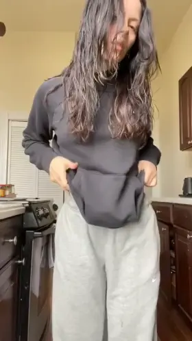 Play with them til I cum