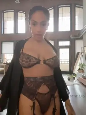 How u like my new lingerie set?