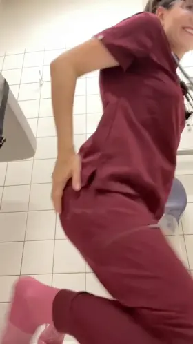 Upvote for nudes, yes I actually send 😘