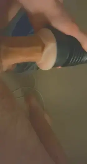 Wish this was a real hole I was stretching 🤷🏻‍♂️