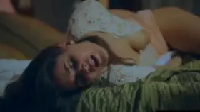 Desi actress Fingering her pussy hard 🥵 🔥