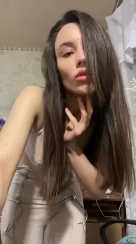 Hi,Merry Christmas 🎄 Subscribe to my only fan’s profile @lilith_li link in comments🔥💋