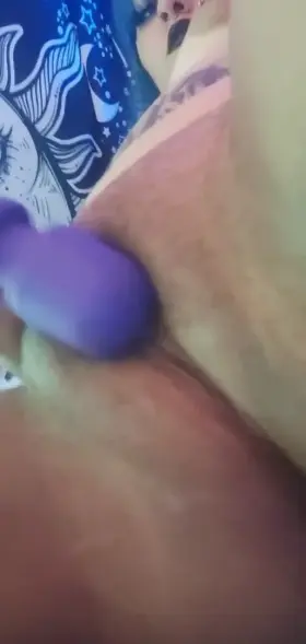 I can be your bratty or soft mommy [DOM] 😈NO LIMITS!! ☺️ I do all kinds of fetishes 💕 I'm available for [CAM] [SEXT] [RATE] [GFE]✨ telegram: @angxlrose Kik: angelxrosee