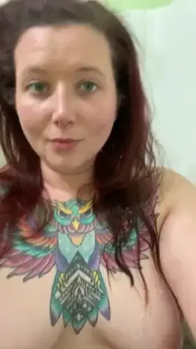 The lighting is best in the shower