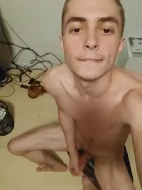 I love masturbating 😝