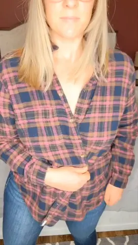 Do milfs in flannels turn you on?
