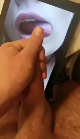 I would swallow every drop daddy 💦👅