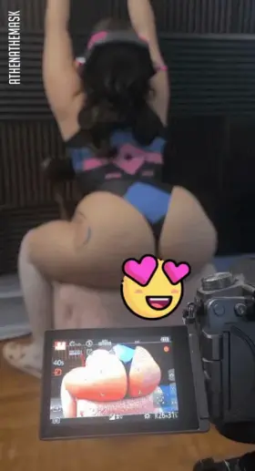 Would you fuck my big cosplay butt? 🍑👙 Athena The Mask FREE Onlyfans + Daily Content + Custom Special Requests. Link in the comments (づ￣ 3￣)づ 💌