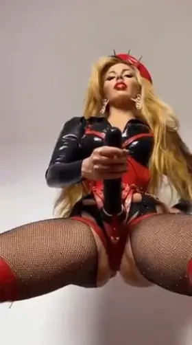 Let me deepen your voice right now 🍆🍌💦