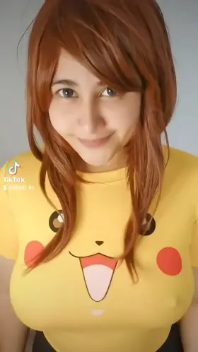 It's a bouncing booba day :3