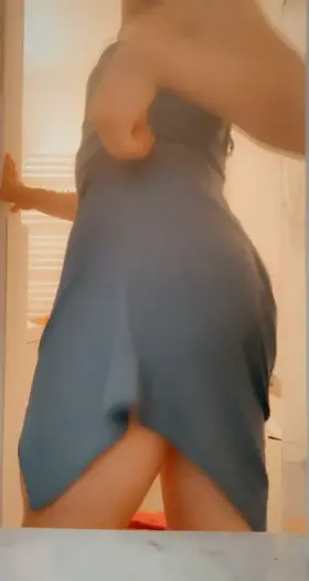 18, germany twink Femboy here, I’m making costum content and I will do anything u wish for a spoiling 🥺🥺❤️