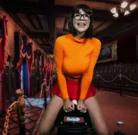 Gabbie on the Sybian! LIVE