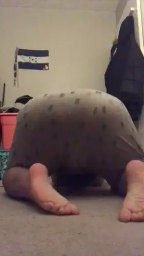 pull these pants down and get to it (18)