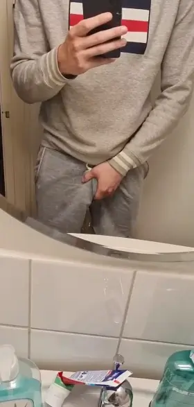 Whos able to contribute getting this thick flaccid into hard?