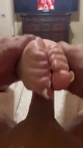 I love making footboys cum