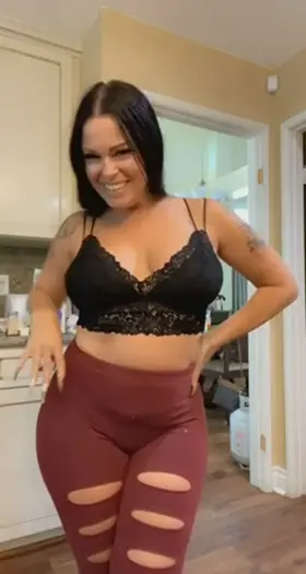 Good morning Cubs…. Mommy brought you breakfast