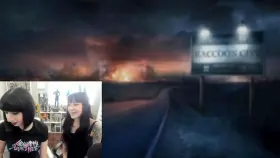 Charlotte kissing her girlfriend during a Twitch live stream