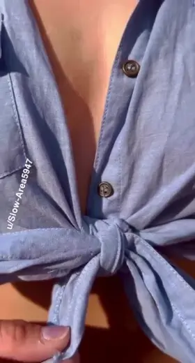 Would i catch you staring ? 😇