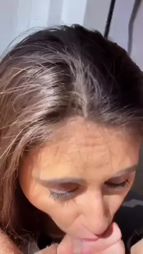 Blooper leads to cute facial showoff