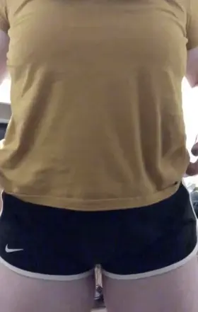 [oc] my OF is free, i’m just asking for tips so i can buy a dildo :)