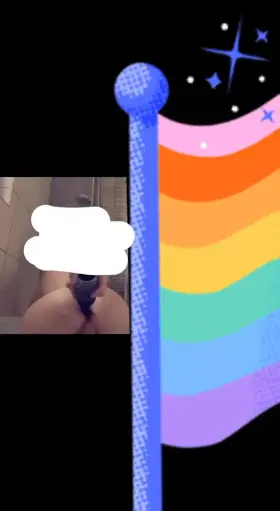 Fingering my ass like a good twink