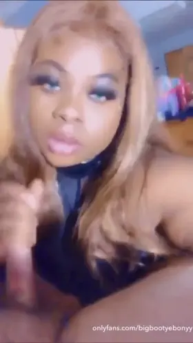 I look so pretty with white cock in my mouth. 🤤😇