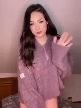 Can someone come play with mee?