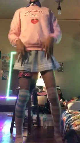 >< i know it's silly okay