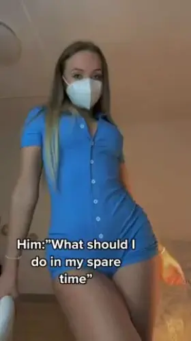 let me be ur tiktok slut in this tight onzie