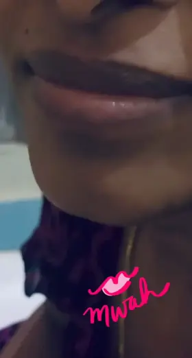 Teasing me to the core when I am at work 👅😘