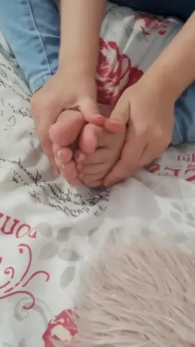 Do you want to give me a hand? 😏