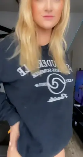 I snap you this. Reply with 2 emojis😉