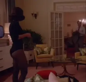 Rachel Brosnahan underrated ass