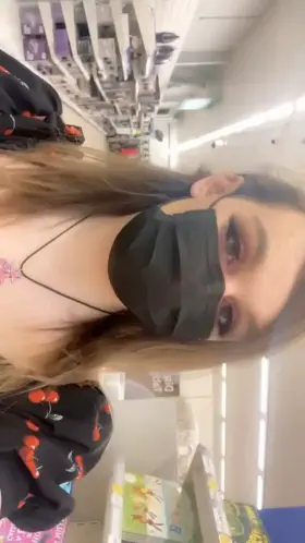 I can’t believe I went out like this🙈