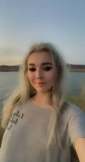 Want a blowjob on the cliff? 😋😈