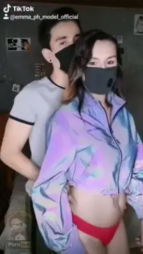 Tik Tok Flip the Switch Challenge – Emma Model